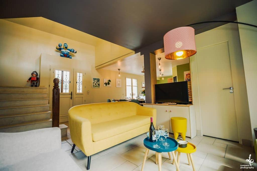Maison PISCINE INTERIEURE et GARAGE Troyes Extérieur photo